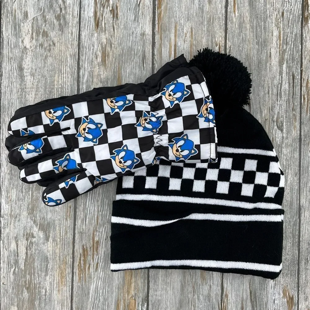 Super Mario & Sonic The Hedgehog Beanie Hat & Gloves 4-Piece Set